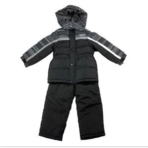London Fog Boys' 2-Piece Snowsuit Set Small / 4